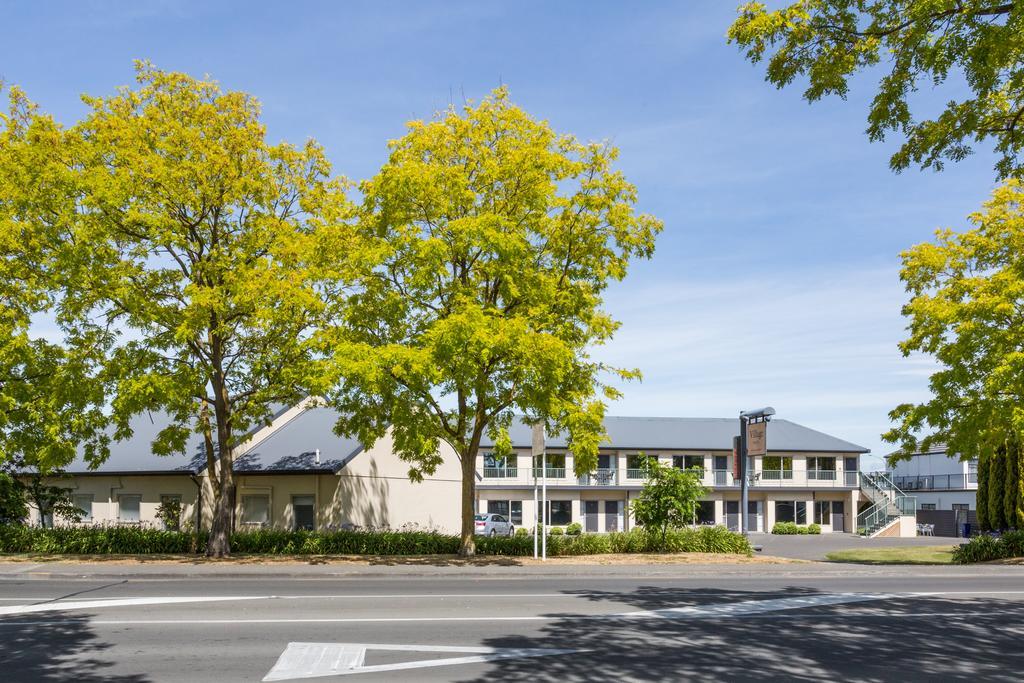 Village Motel Havelock North Exterior photo
