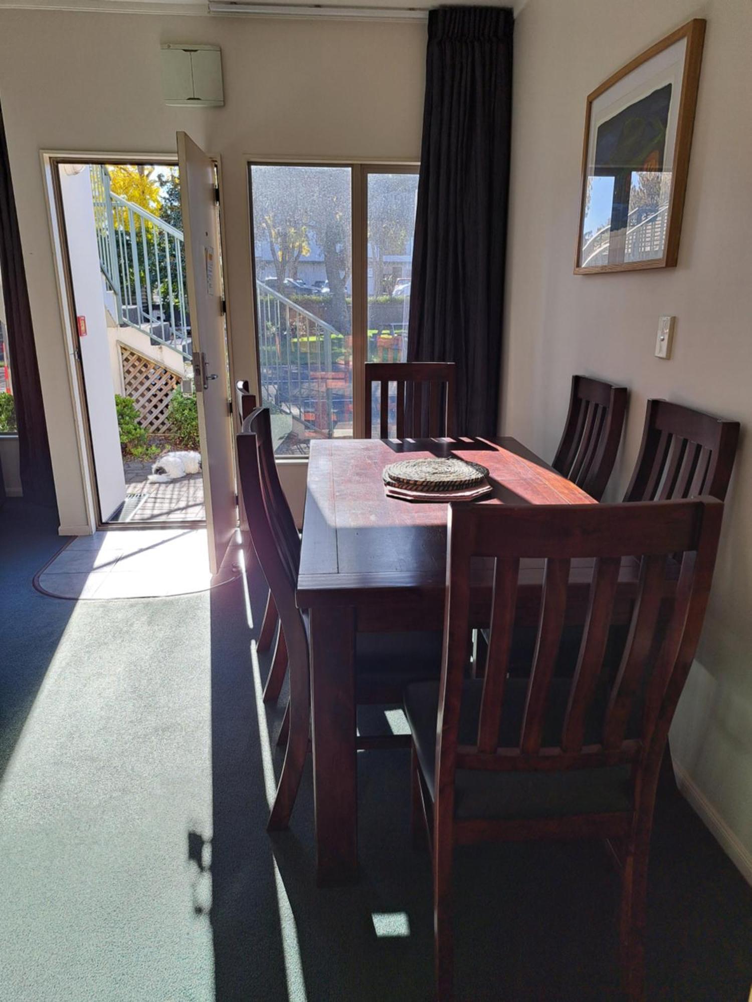 Village Motel Havelock North Exterior photo