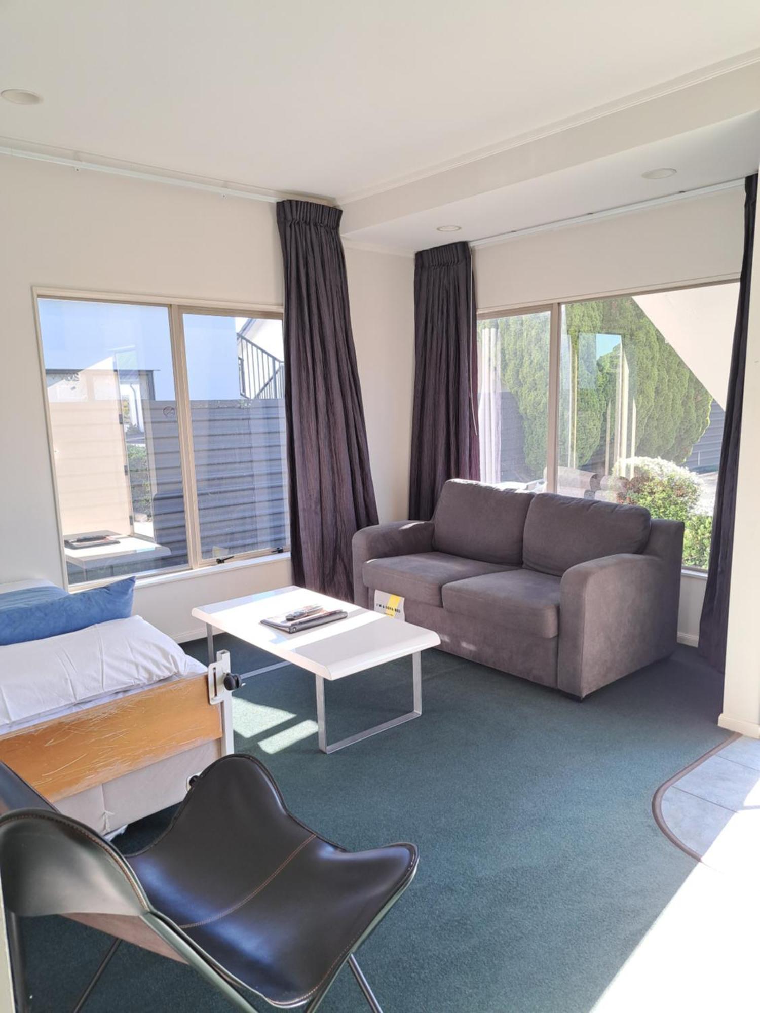 Village Motel Havelock North Exterior photo